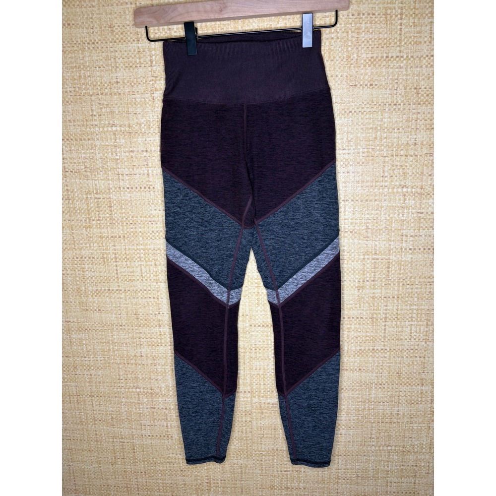 Alo Yoga Womens XXS Colorblock Chevron High Waist Leggings Plum Charcoal Gray - Picture 2 of 4
